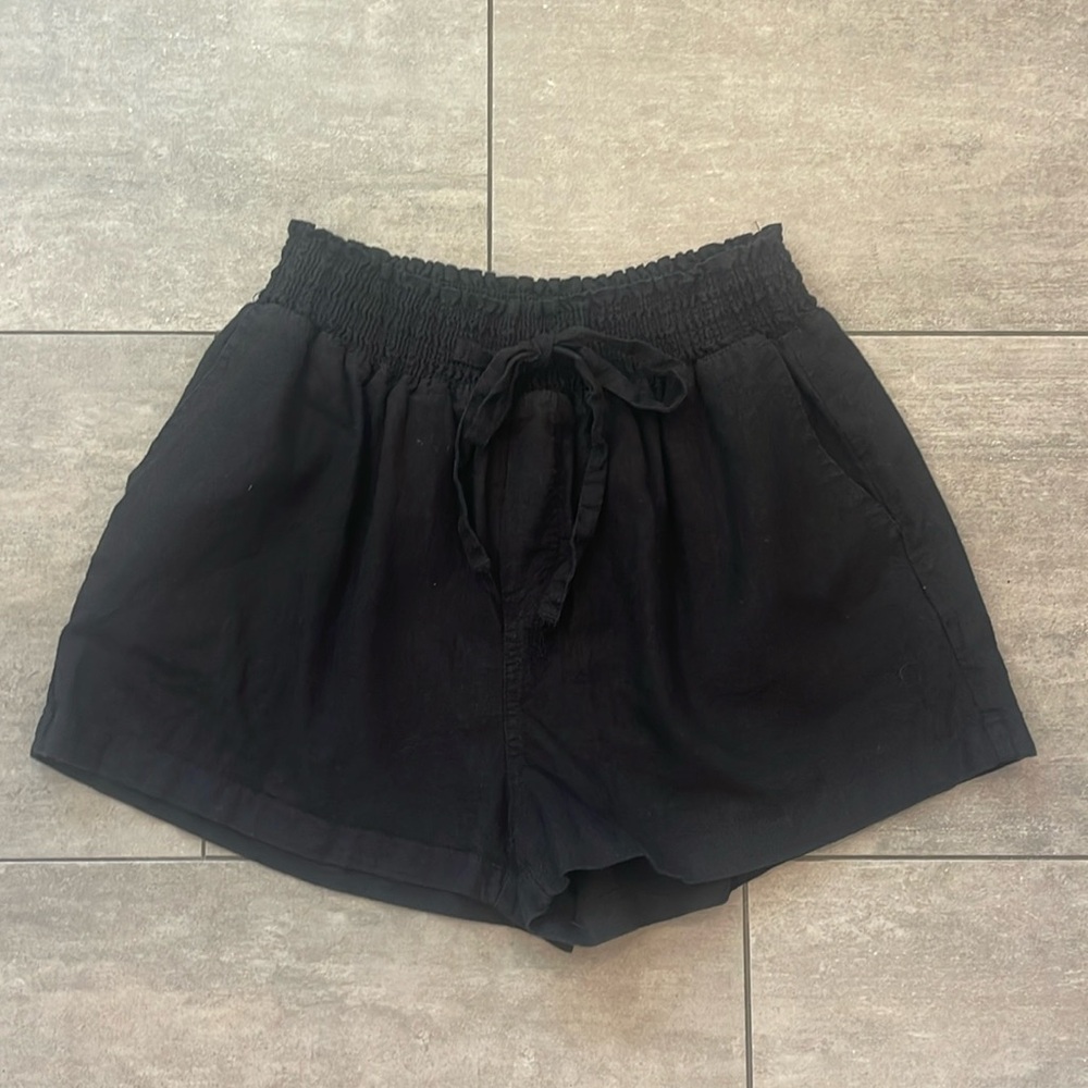 Fab’rik tie waist black linen blend shorts - size large